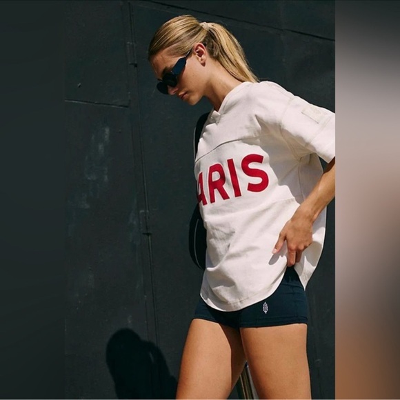 NWOT Free People Movement Post Up High V-Neck Tee Paris Medium cream and Red - Picture 2 of 11